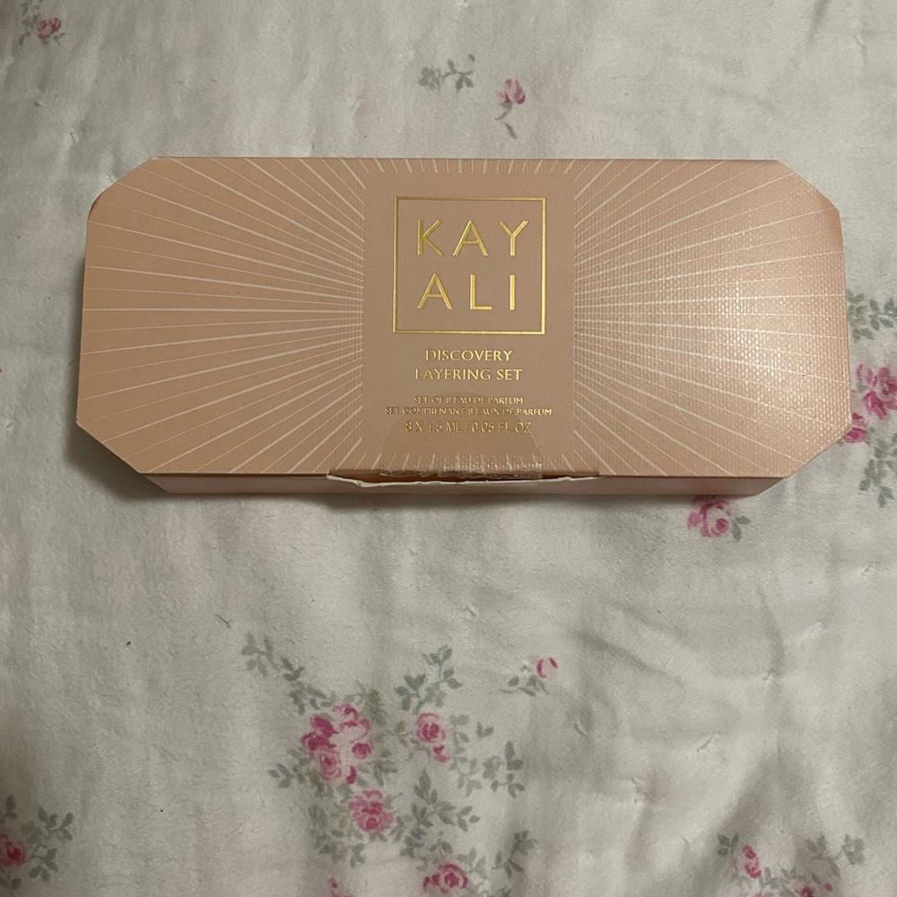 Kayali perfume discovery set